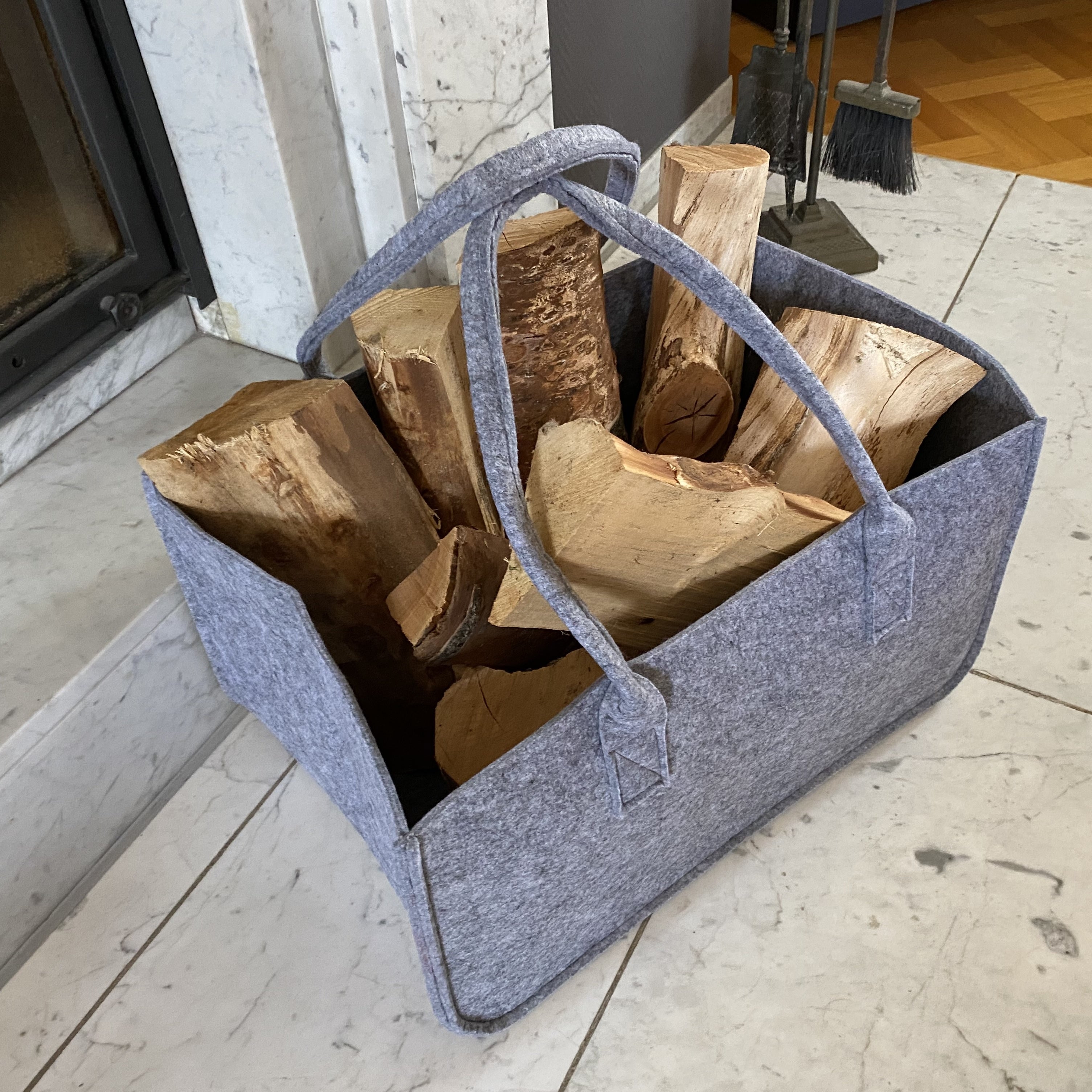 Filztasche mit Griff, dunkelgrau
