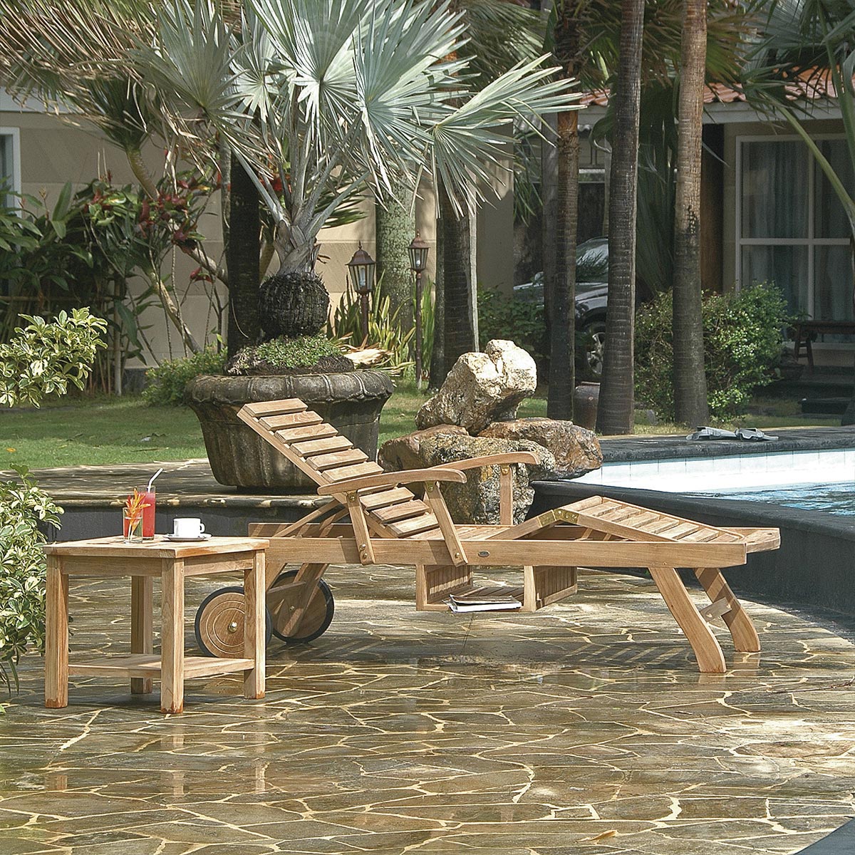 Teak Sonnenliege mit Rollen Haiti