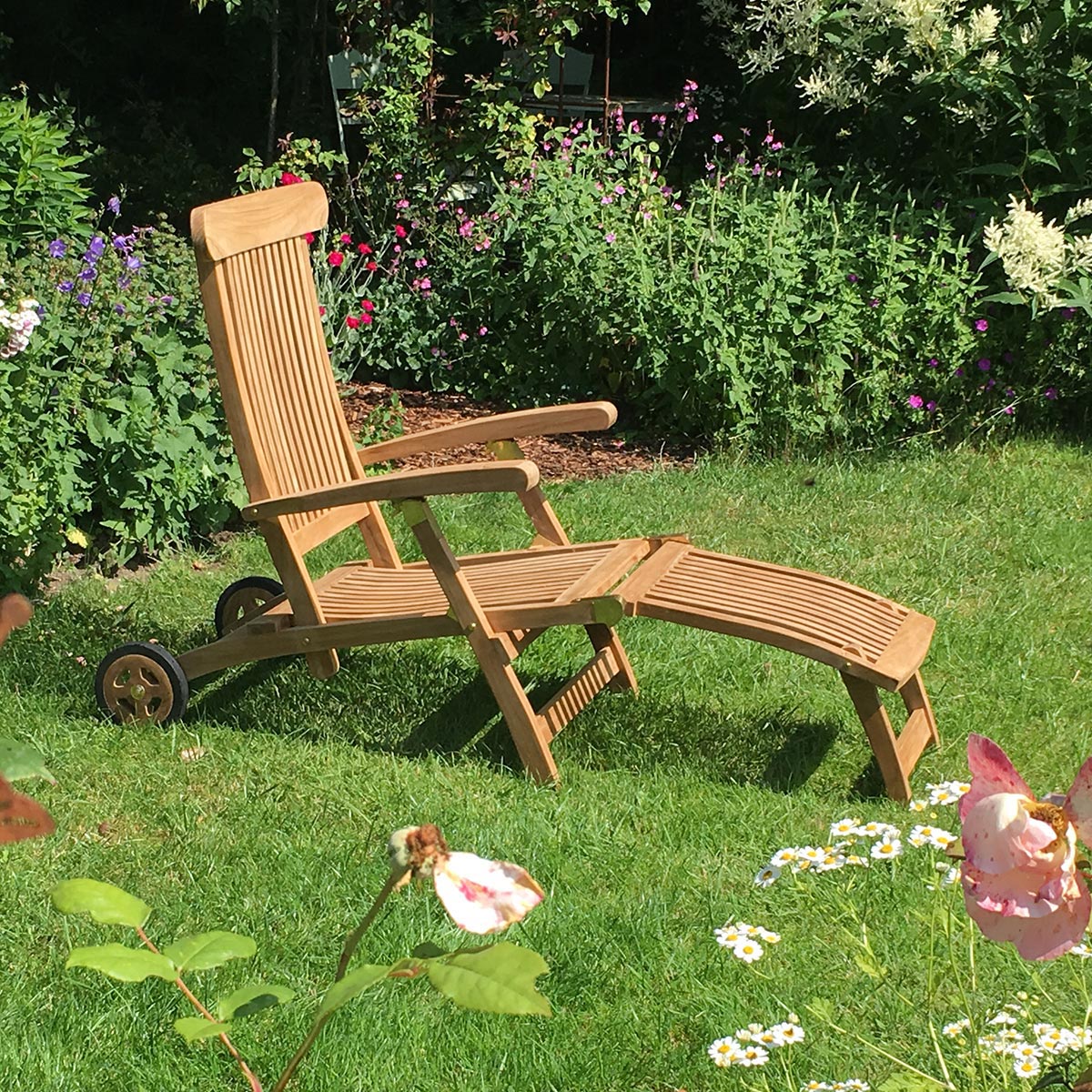 Teak Deckchair Martinique mit Rollen