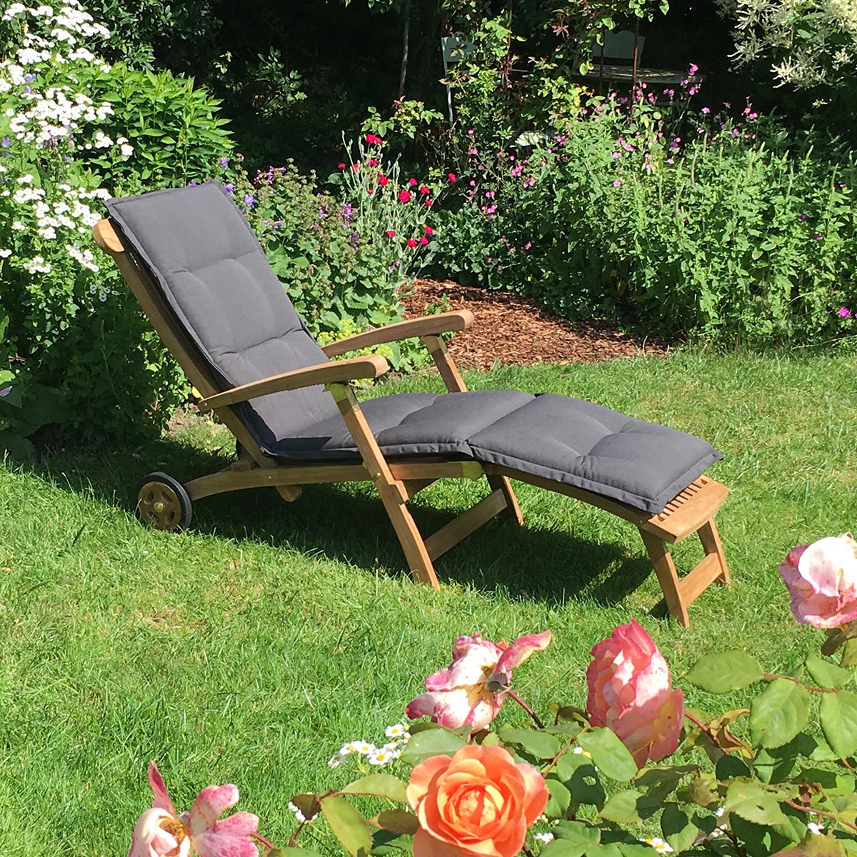 Teak Deckchair Martinique mit Rollen